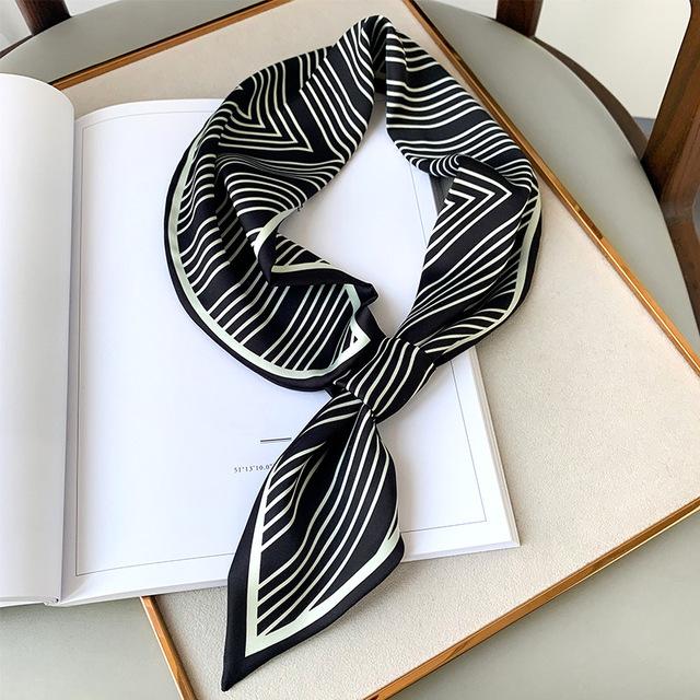 New Pashmina Silk Scarf Foulard Neckerchief Bandana Luxury Brand Female Hair Scarves Shawl Wraps Headband Hijab Cachecol