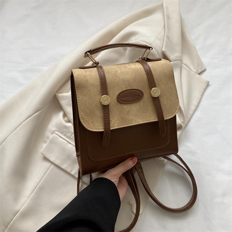 

Korean version of casual travel small backpack 2024 winter new niche design backpack fashionable women s backpack хаки