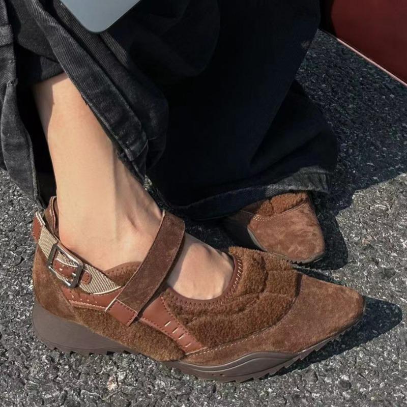 Women's Square Heel Shoes Winter New Pointed Head Shallow Mouth Suede Anti-slip Wear-resistant Low-top Shoes