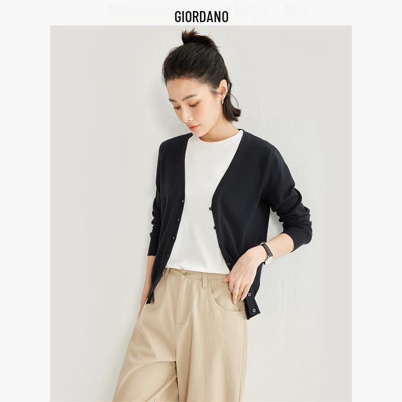 Giordano Women's Pure Cotton V-neck Knitted Cardigan