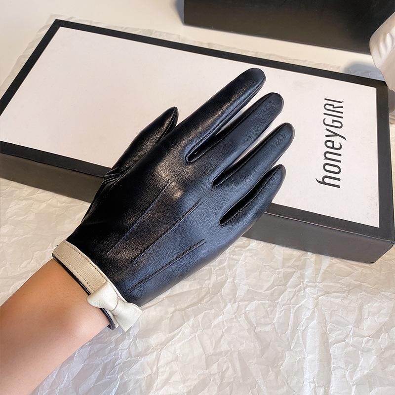 Genuine Leather Gloves Women Warmth Driving Bicycle Sheepskin Touch Screen Windproof Superior Qualit Wind Resistance Mittens