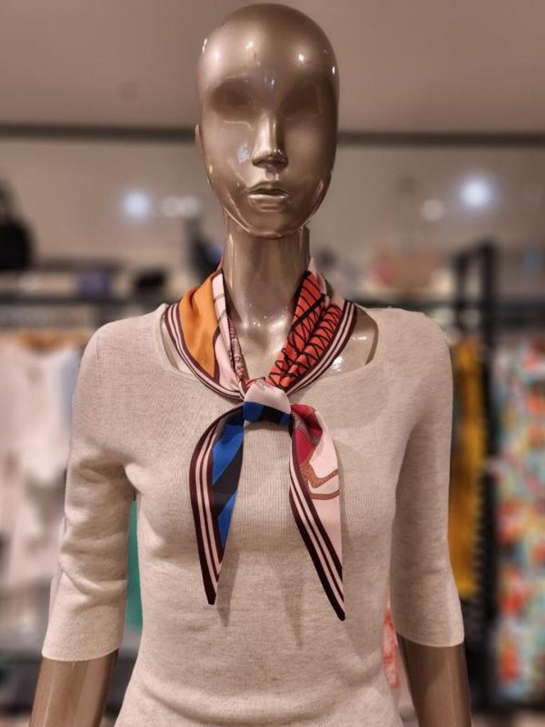 Two-line Color Block Multi-scarf JBW5NSAM1680