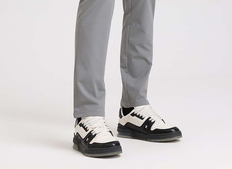 Langdeng Men's Spring/Summer Stretch Machine Washable Breathable Sweat Wicking Straight Leg Casual Pants with High Elasticity and Wrinkle Resistance