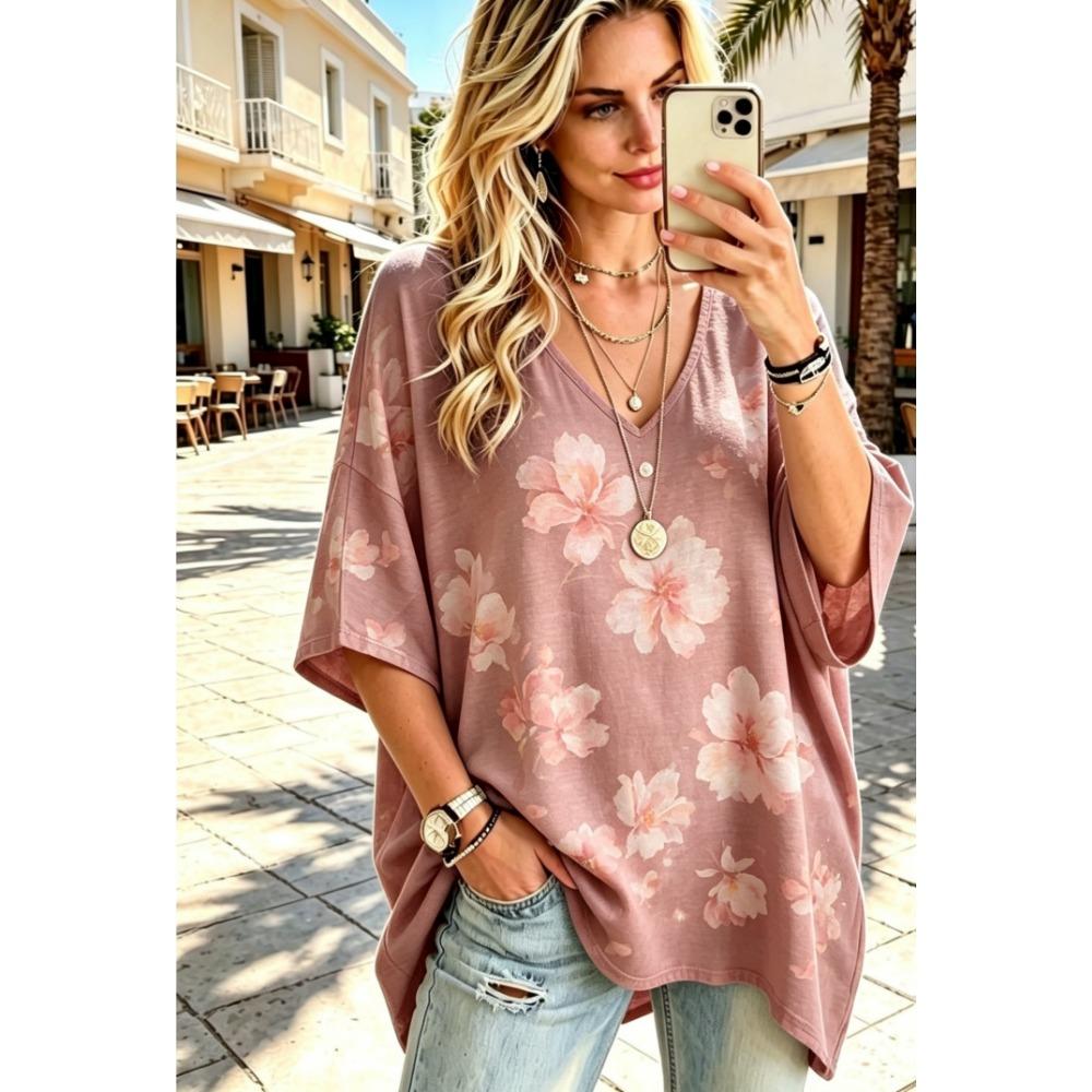 Women's 3D Printed T-shirt, Plus Size V-neck Women's Ethnic Style, European and American Art Three-quarters Bat Sleeve Casual Top