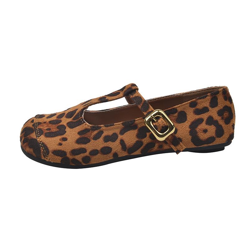 Retro Round Head Single Shoes Women's Autumn New Flat Bottom Soft Sole Soft Surface Versatile Shallow Mouth Mary Jane Women's Shoes
