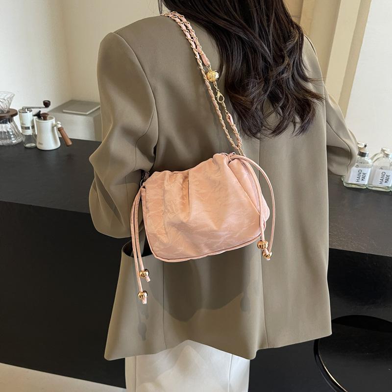 Korean High-end Bag Summer 2025 New Niche Design Chain Crossbody Pleated Bag Women's Versatile Bucket Bag
