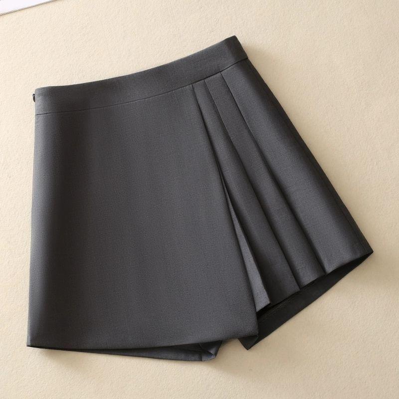 

Women s Early Spring Embroidered Hooded T-Shirt and High-Waist Pleated Skirt Set. XL (116-125 jin)