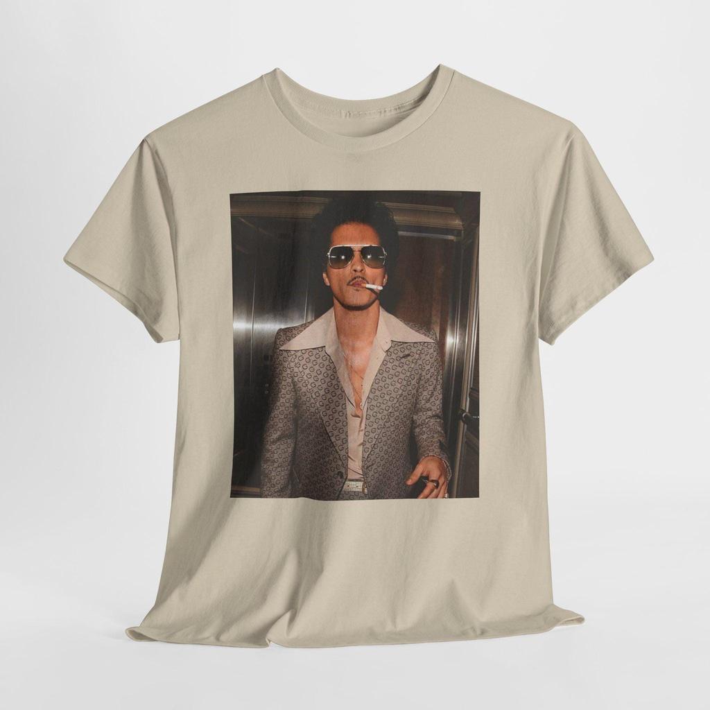 Bruno Retro Love Concert Tshirt Vintage Singer Portrait Graphic Short Sleeve Tee Unisex Casual Streetwear Tops For Music Fan