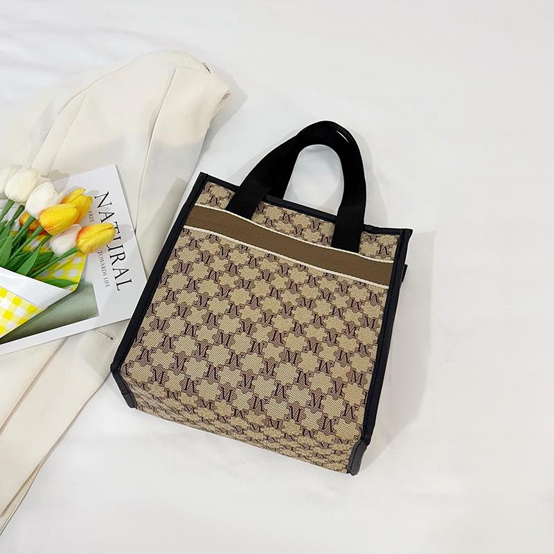 Fashion printed handbag 2025 autumn and winter new tote bag contrasting color women's bag casual bag shoulder handbag