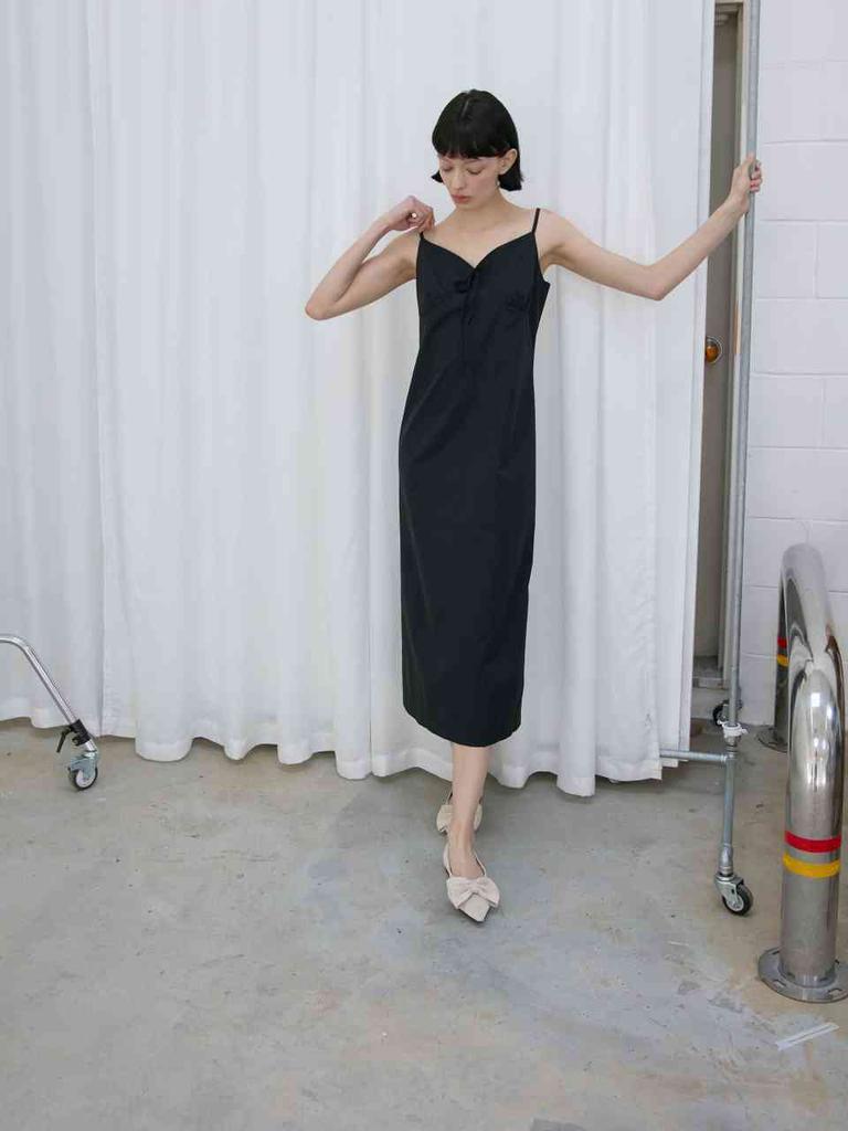 VIAROAMER Cotton Lady Dress - Black