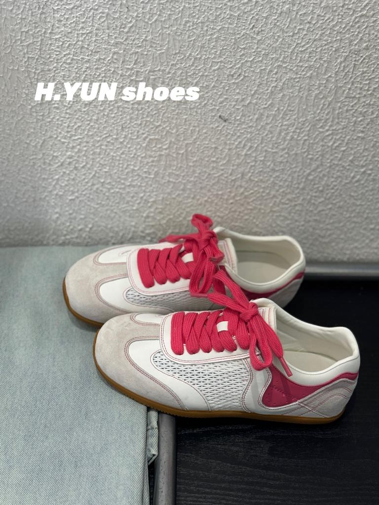 2025 spring new mesh breathable moral training shoes women's versatile and comfortable student shoes casual running sports shoes women