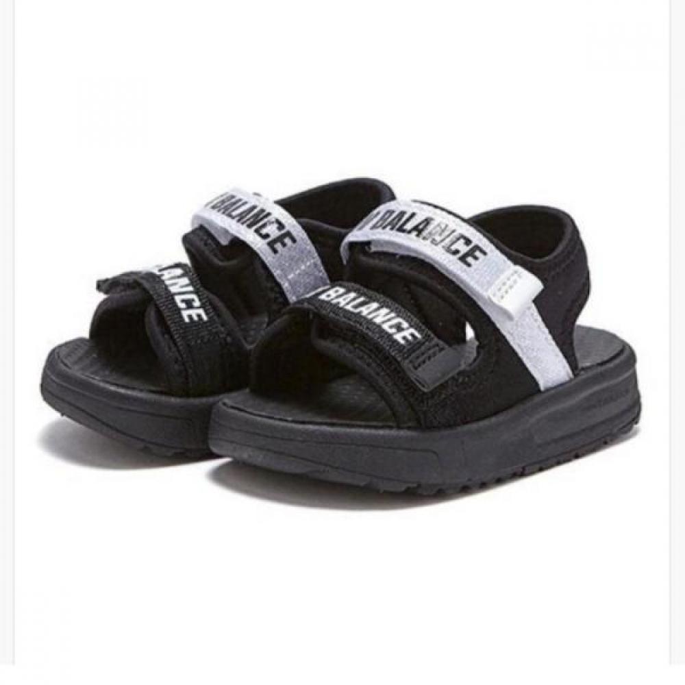 

New Balance Kids Caravan Sandals K3205b4i 130