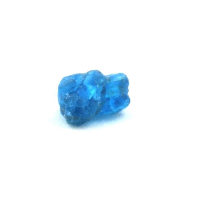 Pierres et Minéraux. Apatite bleu neon. 0.80 ct. Betroka, Anosy, Madagascar.