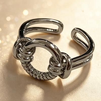 Umweltfreundlicher offener Messing-Silber-Ring für Damen, japanische und koreanische Schlossform für Damen, vielseitiger Zehenring