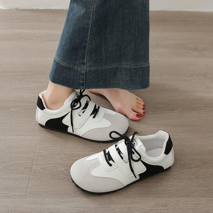 [Yushilai] Popular ballet style moral training shoes women's 2025 new spring versatile chic shoes women's leisure