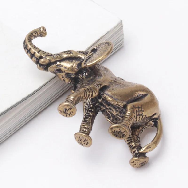 Creative Bronze Sculpture Mini Elephant Statue Tea Pet Dining Table Decoration Animal Crafts Home Decoration Living Room