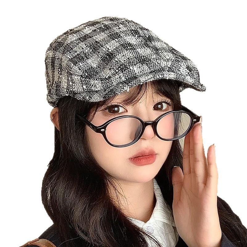Japanese Retro Plaid Front Hat Autumn and Winter Versatile Windproof Hat Women's Outdoor Casual Beret Newspaper Baby Hat