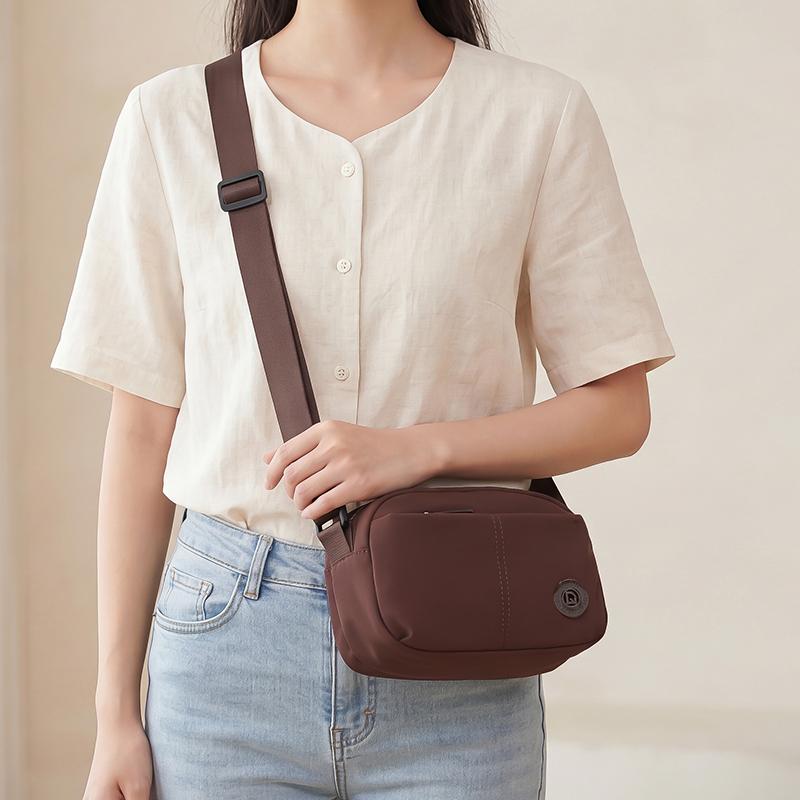 Women's Lightweight Commuter Shoulder Bag