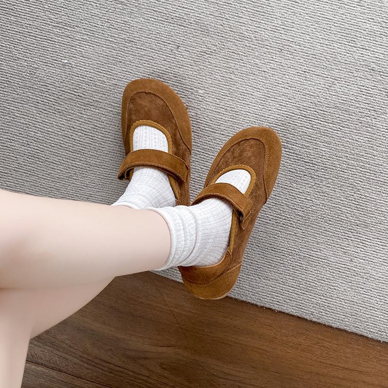 Dámské boty velkých velikostí 41-43 pro široká chodidla francouzské retro boty Mary Jane na suchý zip dámské letní mělké temperamentní boty na měkké podrážce