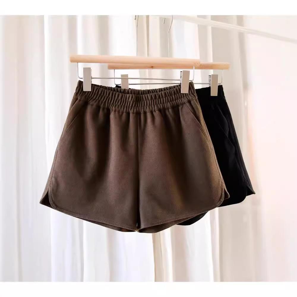 

Black High-Waisted Tweed Shorts for Women - Autumn/Winter 2024 - Slimming Casual Base Bootcut Pants L (suggested 53-59 kg) чёрный