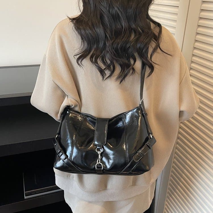 Glossy patent leather underarm bag women's shoulder messenger bag