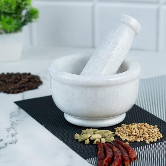 Crocon White Marble Mortar and Pestle Set – 5 Inch Pill Crusher, Herb Grinder for Spices, Silbatta for Chutney, Kitchen Essentials Products