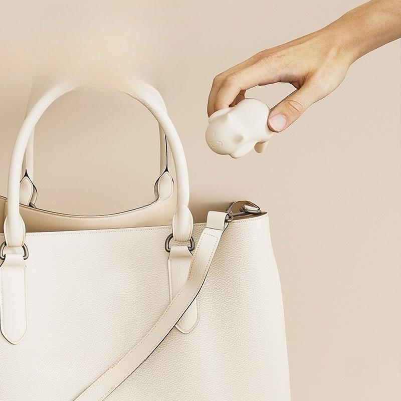 Cat Student Desk Bag Hook, Strong Load-bearing, Seamless, No Need for Drilling, Office Desk, Dormitory Bag Hanging Magic Tool