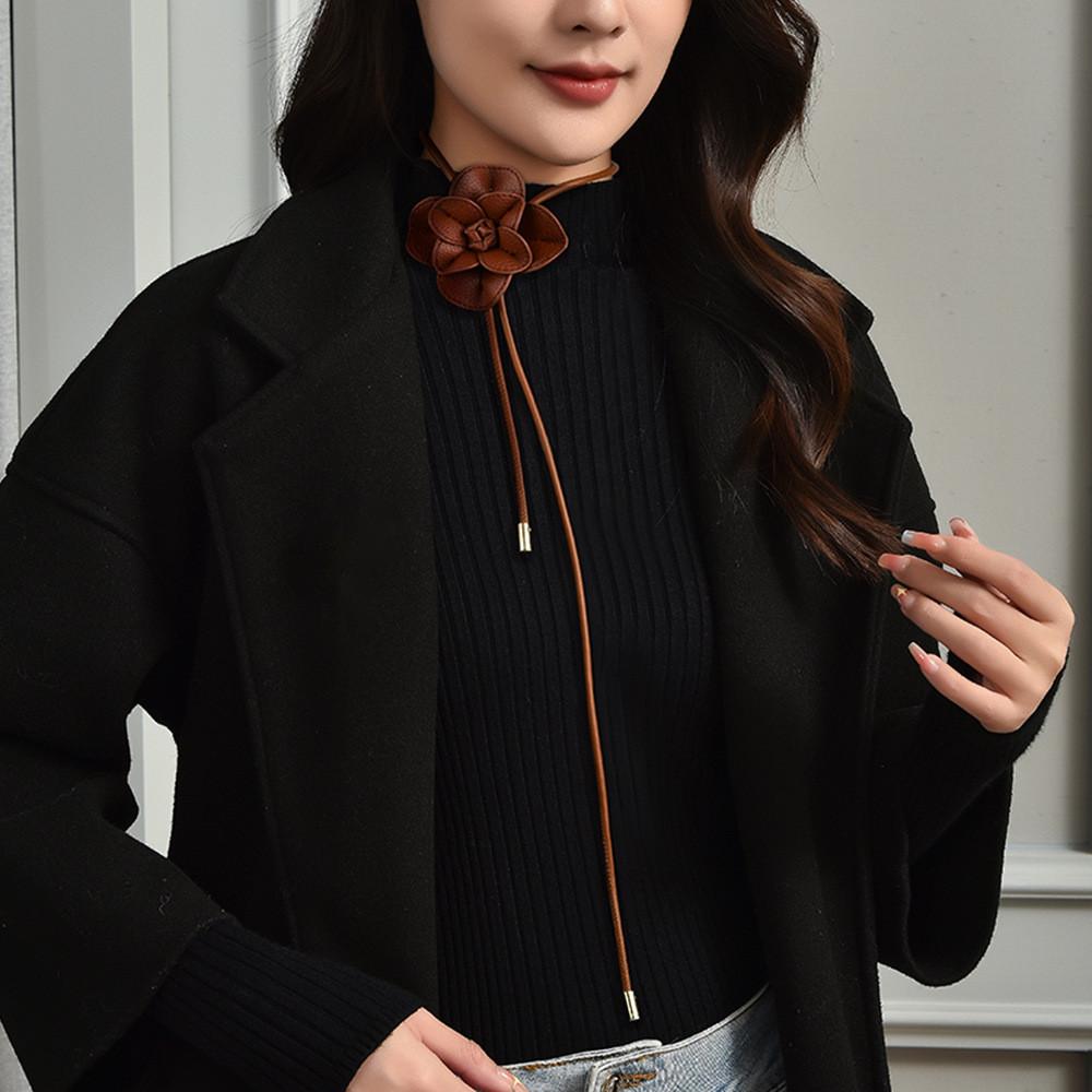 Floral Handmade Chic Rose Choker Necklace For Women With Unique Mixed Material Craftsmanship