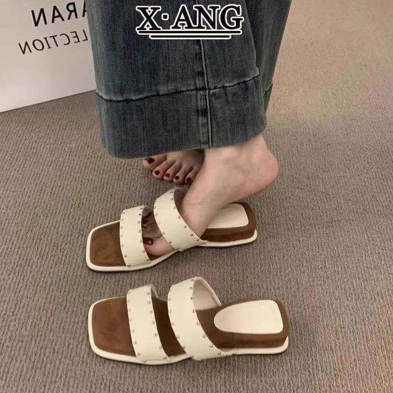 

Leather square head small slope heel slippers women s summer wear new with skirt sandals beach vacation cool slippers 40