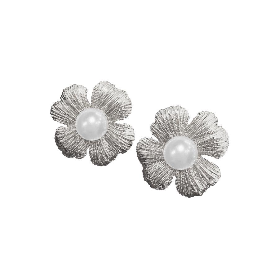 Vintage Floral Pearl Stud Earrings for Women - Elegant Petal Design with Light Luxury Appeal