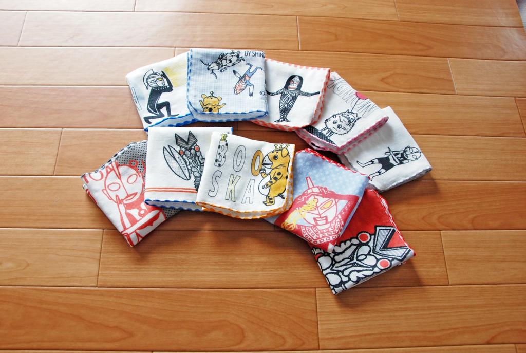 Kaneno Made in Gauze Untwisted 23 x Ultraman Quick Drying Towel, Japan, Towel, Pile, Sevenger, Approx. 23cm, MS, Senshu,