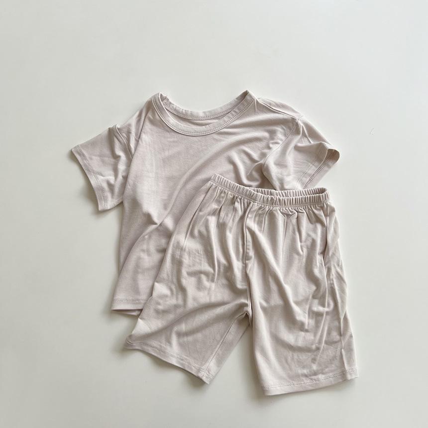 

Детский летний домашний комплект - футболка с коротким рукавом и шорты 90 cm коричневый