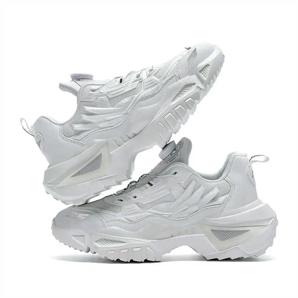 Oversize 35-40 Mens Designer Skateboarding Size 39 Men's Shoes High Fashion Sneakers Men Sports Particular Snackers Racing