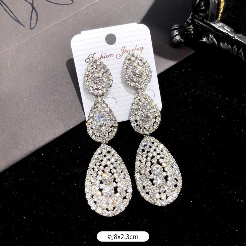 Korean Version of Celebrity Luxury Crystal Flash Diamond Stud Earrings Women's Banquet Exaggerated Temperament Fringed Earrings Retro Zircon Earrings