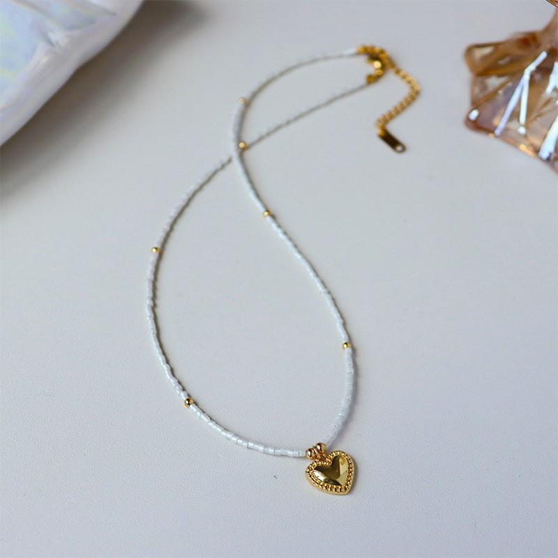 European & American New Metal Heart Lace Earrings: High-End, Fashionable, Luxurious, Versatile Temperament with Silver Needle