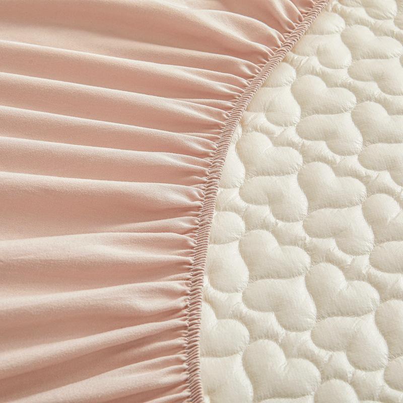 Soybean Cotton Waterproof Bed Sheet - Love Style, Mattress Protector Compatible with Simmons.