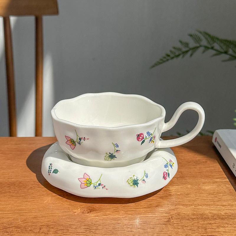

High Footed Flower Coffee Cups and Plates Ceramic Water Cup Afternoon Tea Cup Oat Breakfast Cups Milk Mug Flower Tea Mug 201-300ml
