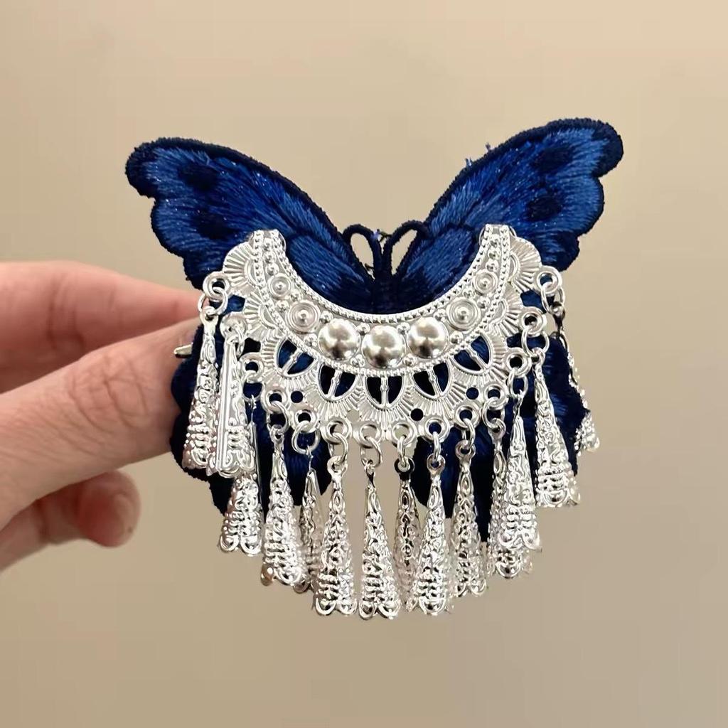 Ethnic Blue Butterfly Tassel Hair Clip - Retro-inspired Chinese Hair Accessory for Women