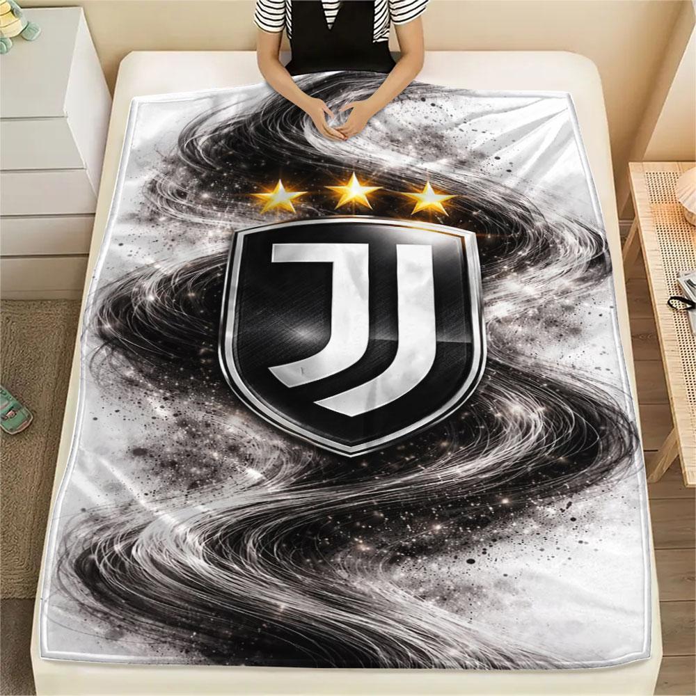 1PC Juventus Football Club Patterned Flannel Blanket Suitable For All Seasons for Home Decor Warmth and Comfort Gifts Holiday Present