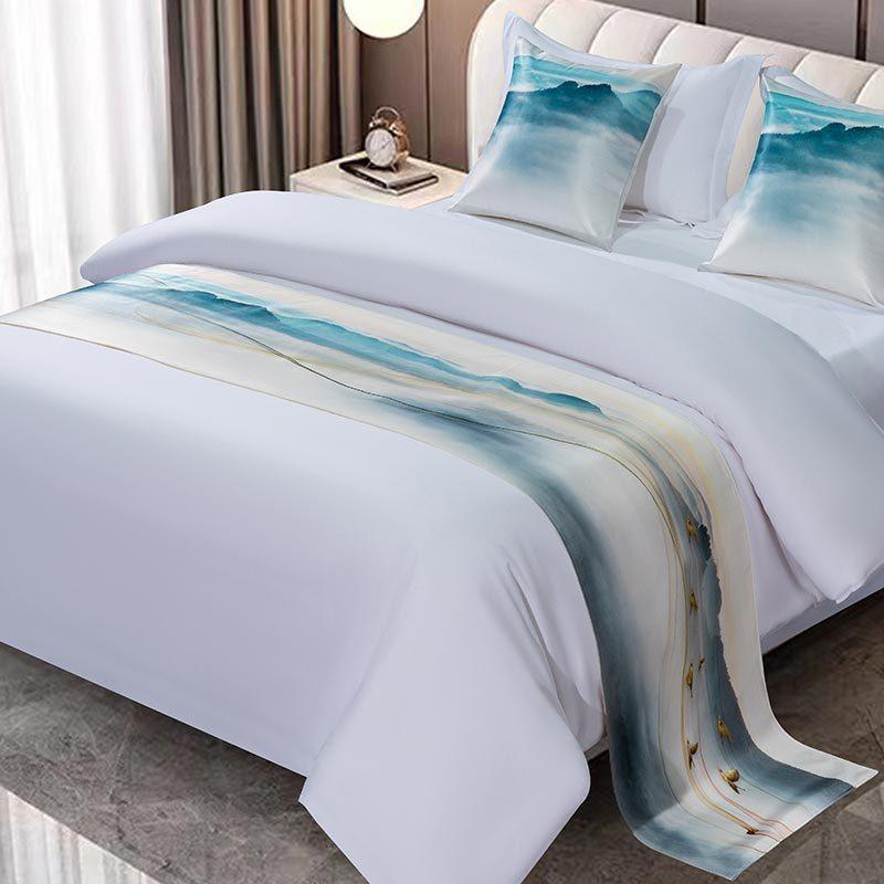 High-grade Embroidery Bed Runners Golden Red Bed Flag Covers Pillowcases Bedding Home Hotel Decor New Chinese Satin Throw Runner