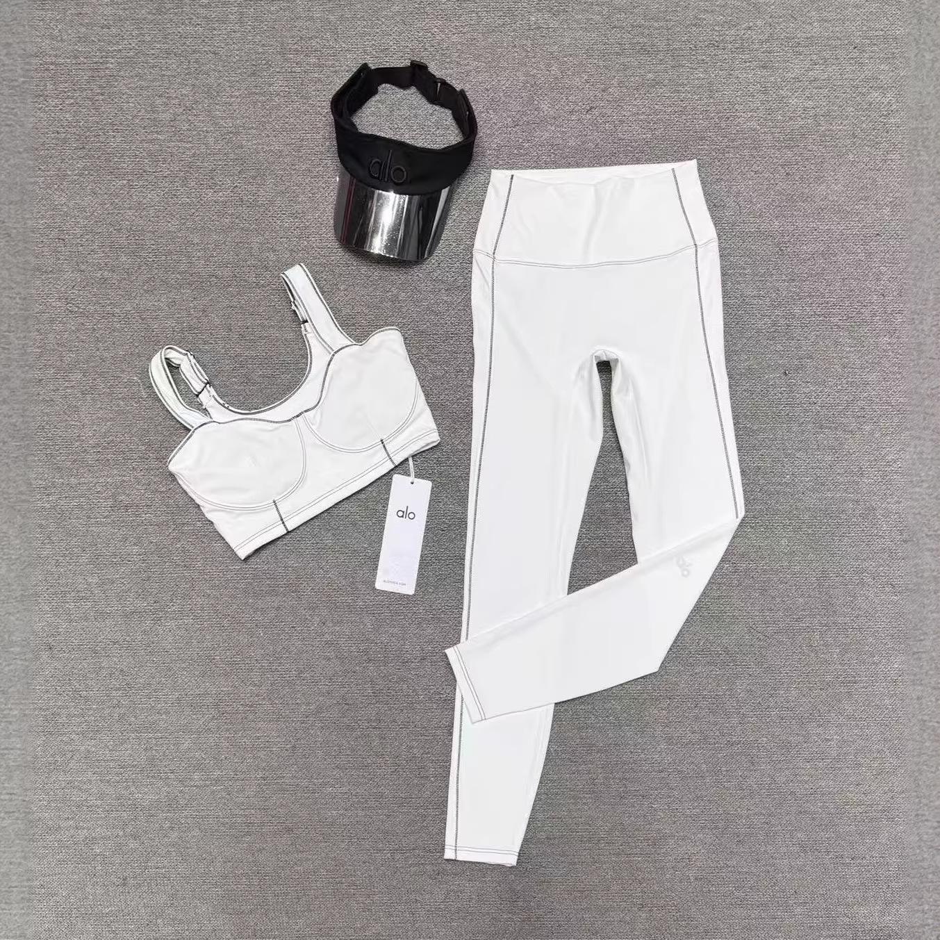

26 Spring Summer High Elasticity Quick-Dry Yoga Set - European & American Fashion Sports Vest S