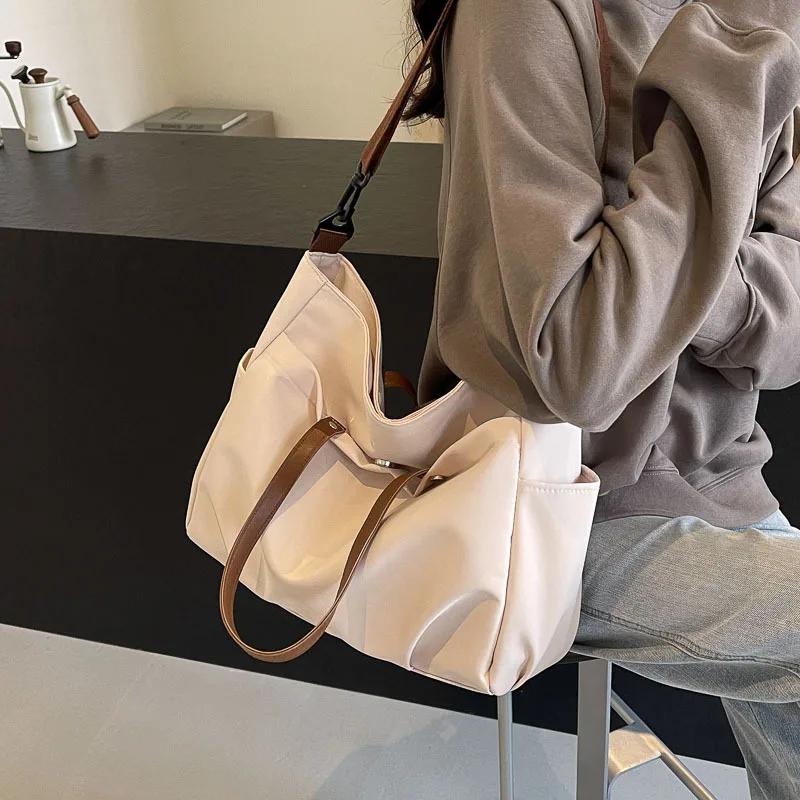 New Korean Version of the Single Shoulder Crossbody Bag for Women Simple Literary Solid Color Lazy Wind Canvas Large Bag
