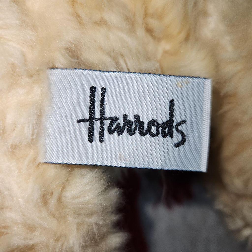 [USED] Harrods Teddy Bear Strawberry Scarf