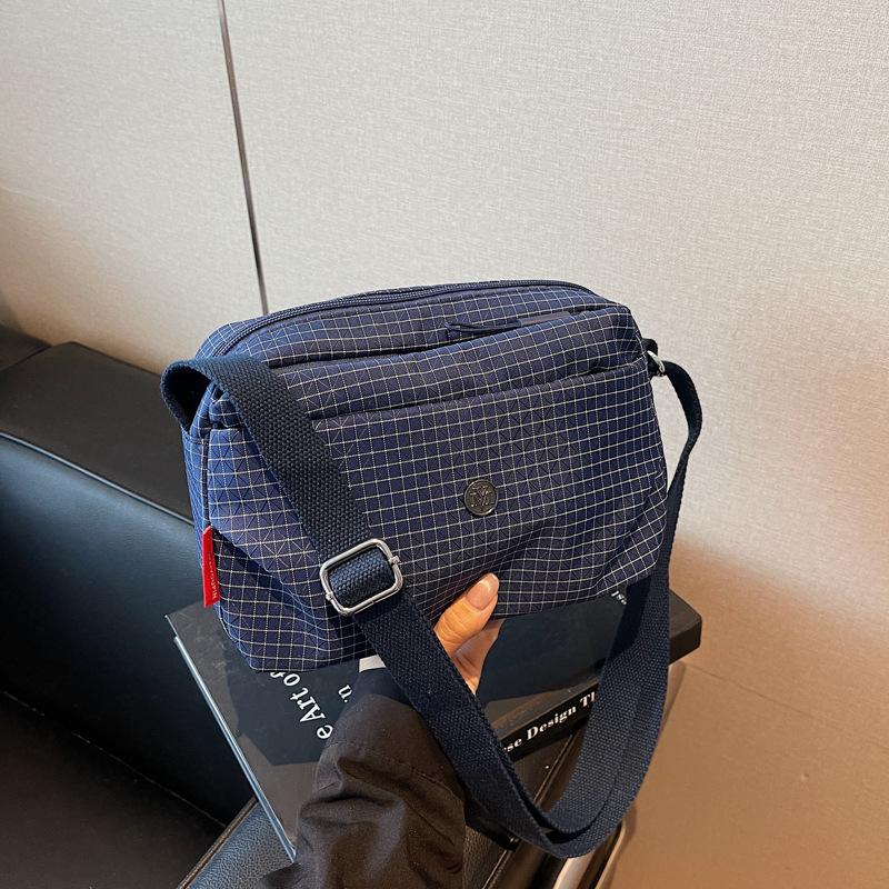 

New trendy plaid waterproof nylon shell bag women s casual sports versatile portable shoulder messenger bag