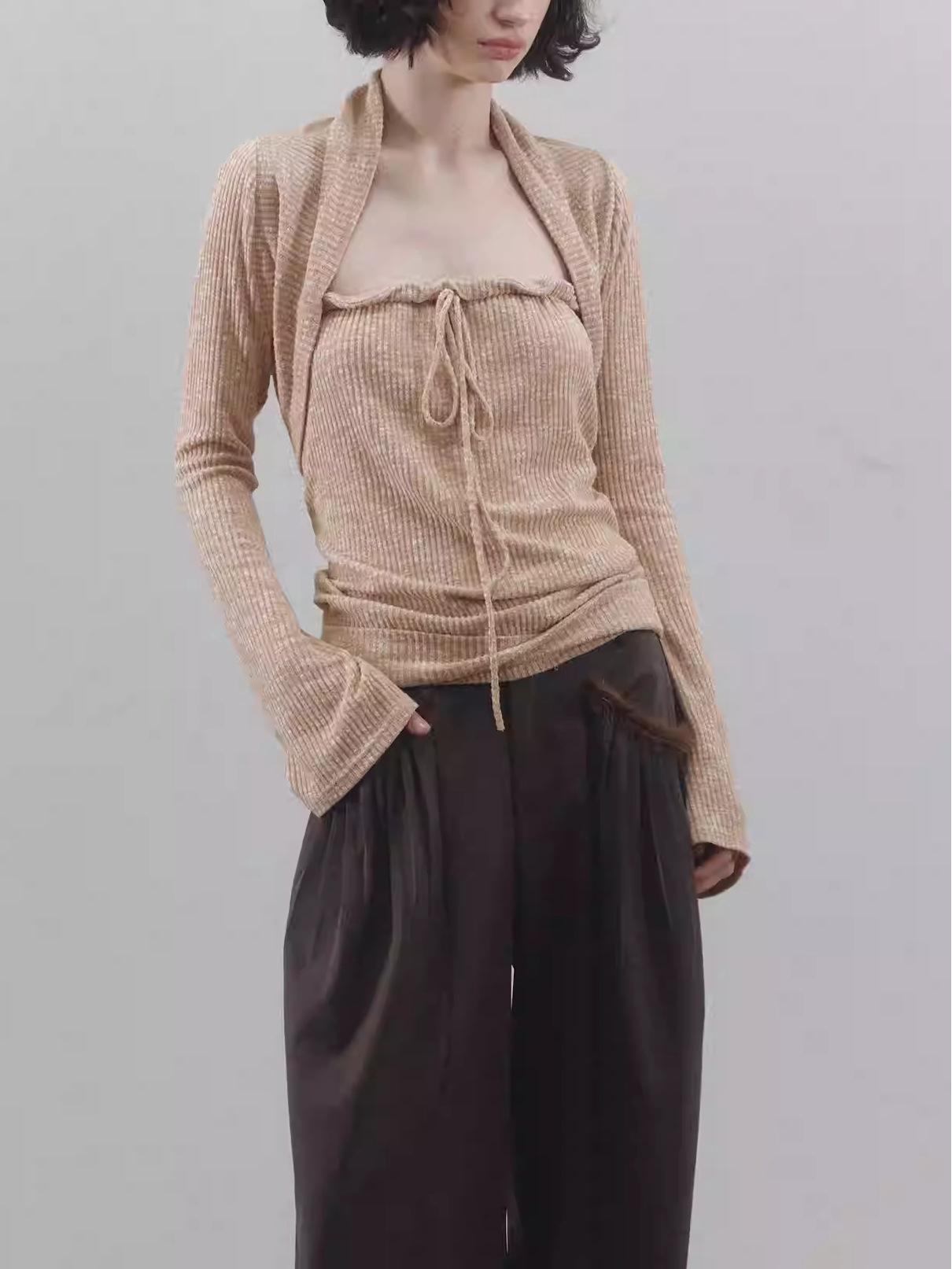 

Бледно-оранжевый вязаный бюстье, комплект из двух частей с топом с длинными рукавами на кулиске M