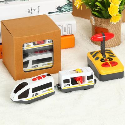 Súprava RC elektrického vláčika Hračky pre deti Automat Diecast Slot Hračka vhodná pre štandardnú drevenú vlakovú dráhu Železničná batéria Sada vianočných trem