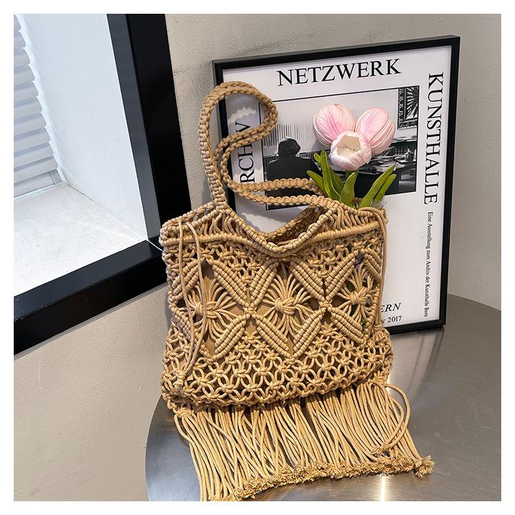 

Плетеные сумки Новые весенние популярные сумки через плечо с кисточками Сумки-тоут большой вместимости Праздничные соломенные сумки хаки