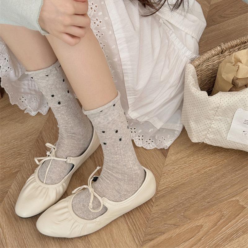Women's Spring and Summer Thin Wooden Ear Edge Wave Point Hollow Breathable Pile Socks