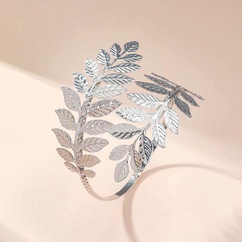 European-American Style Open Armlet: Trendy, Unique, and Elegant Cold-Style Bracelet.