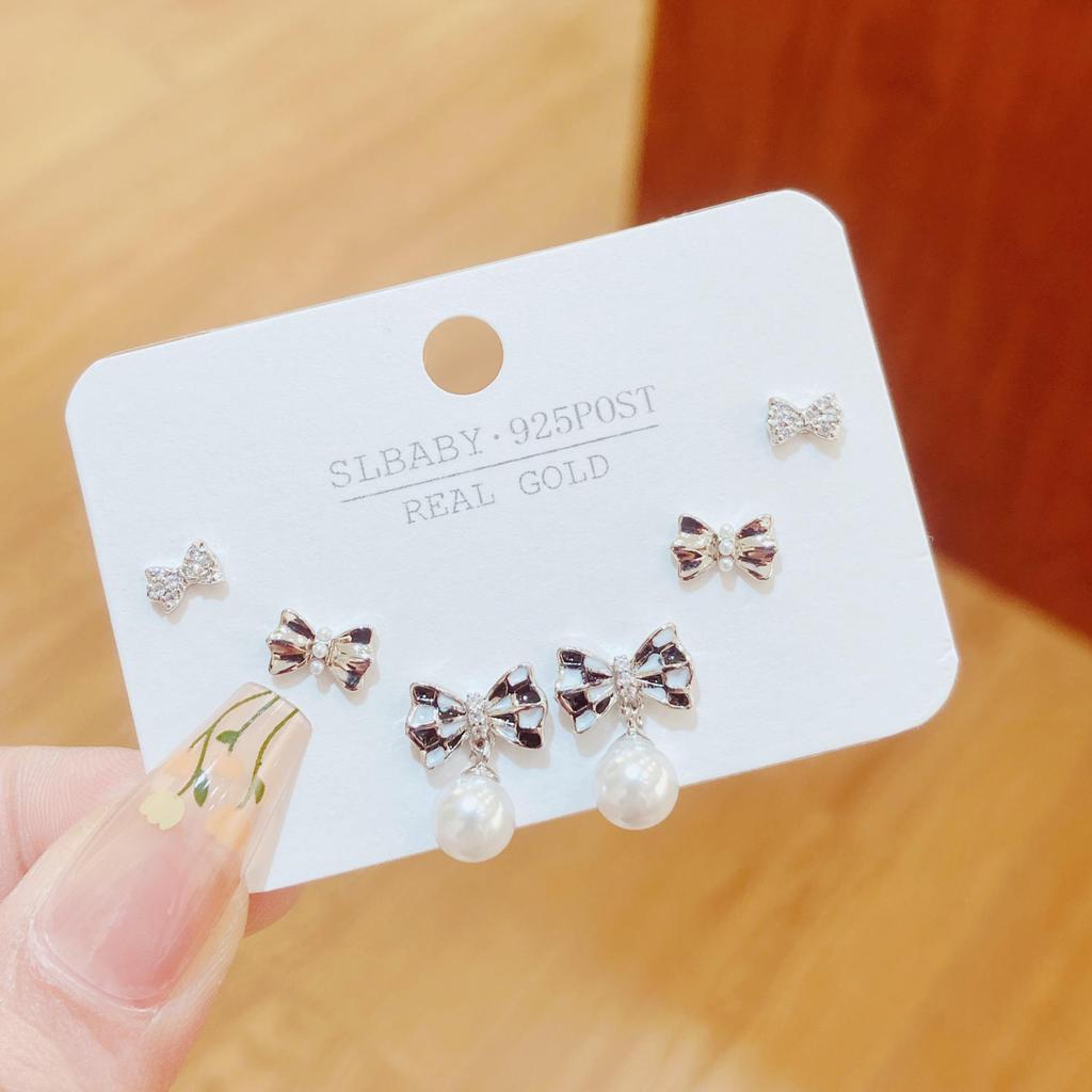 2025 S925 Sterling Silver Stud Earrings: Women's Light Luxury Cold Style Niche Metal Design